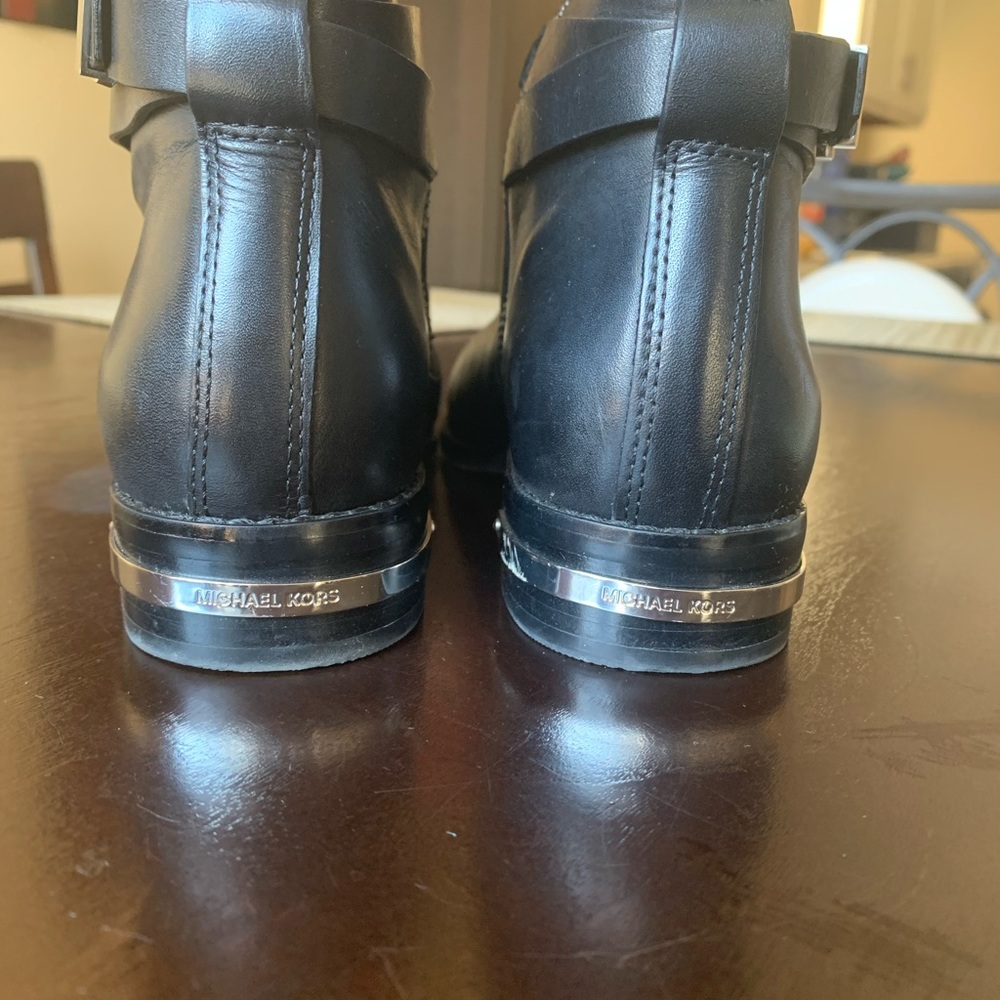 Michael Kors leather boots - Picture 3 of 5